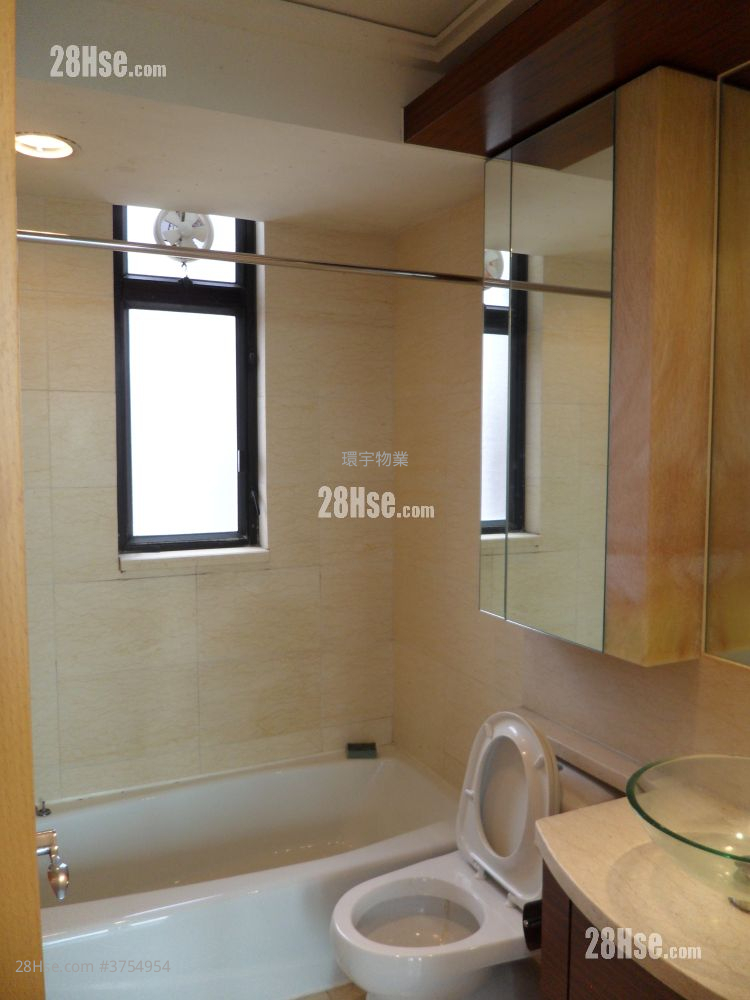 爵悦庭 售盘 4 房 , 2 浴室 716 平方尺