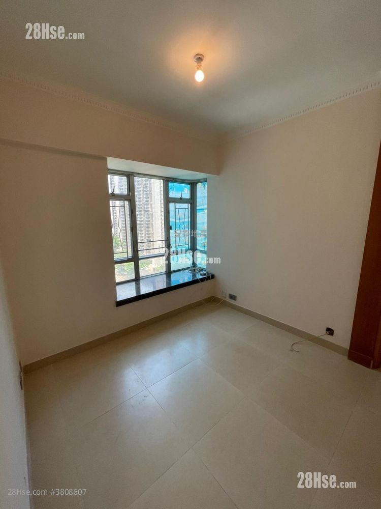 新都城 租盘 3 房 , 2 浴室 526 平方尺