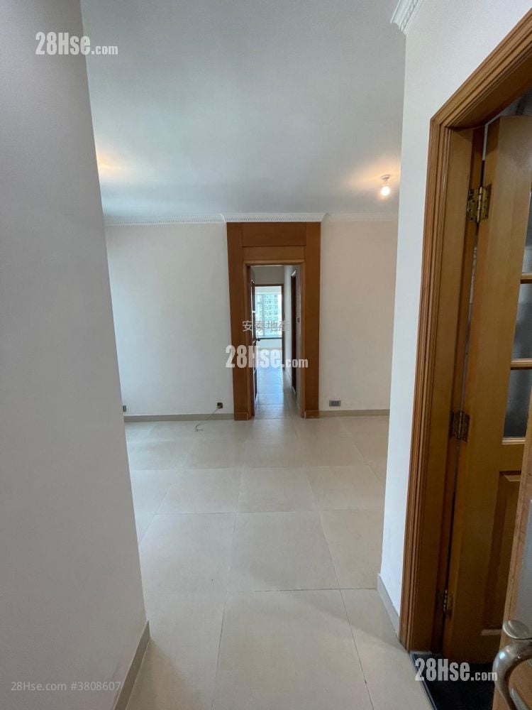 新都城 租盘 3 房 , 2 浴室 526 平方尺