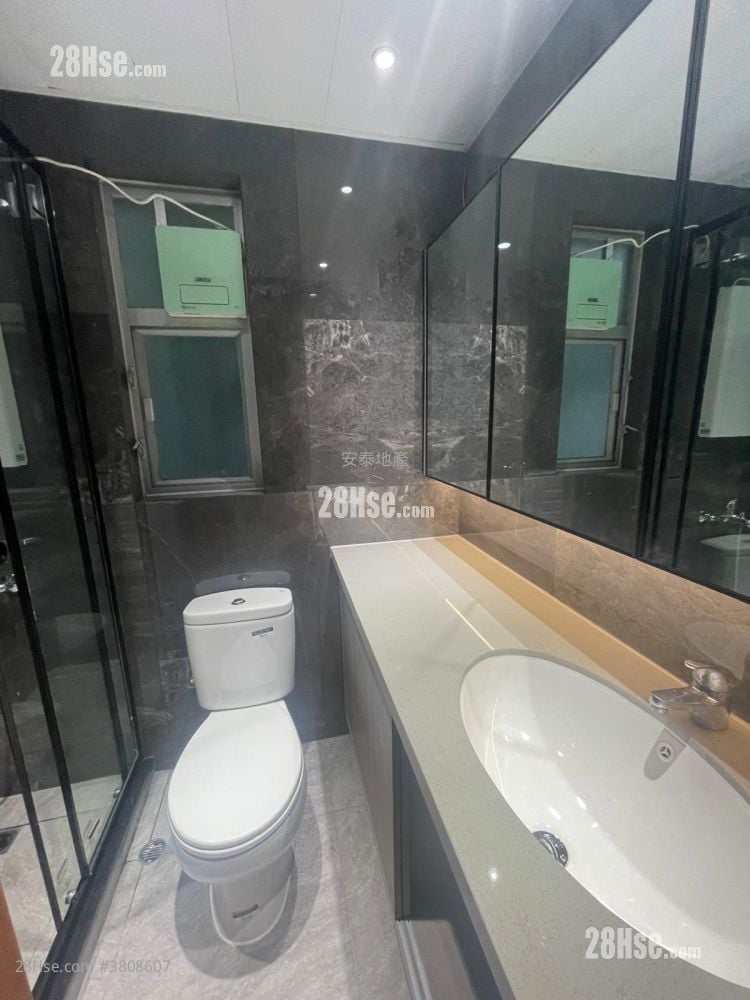 新都城 租盘 3 房 , 2 浴室 526 平方尺