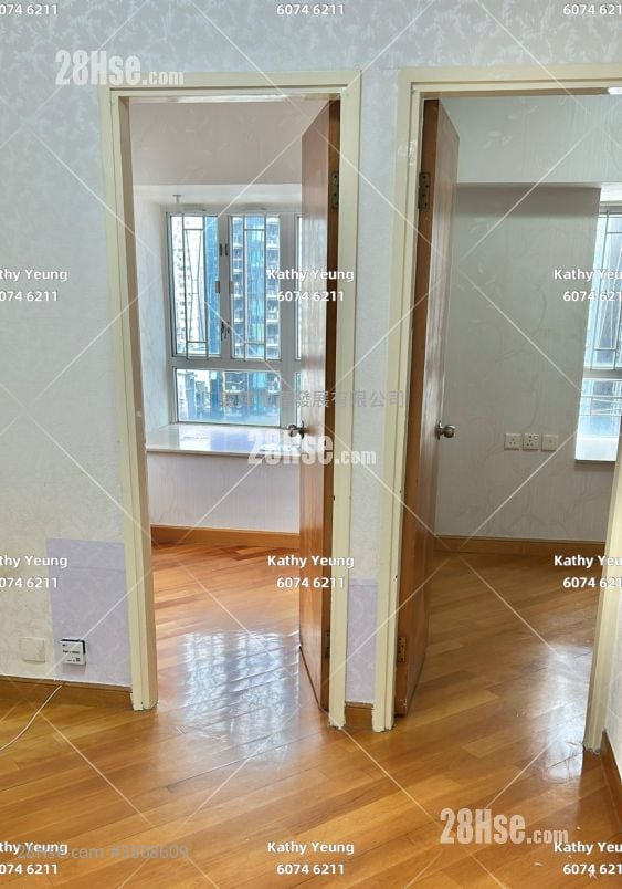 Foo Tat Building Rental 2 Bedrooms , 1 Bathroom 306 ft²