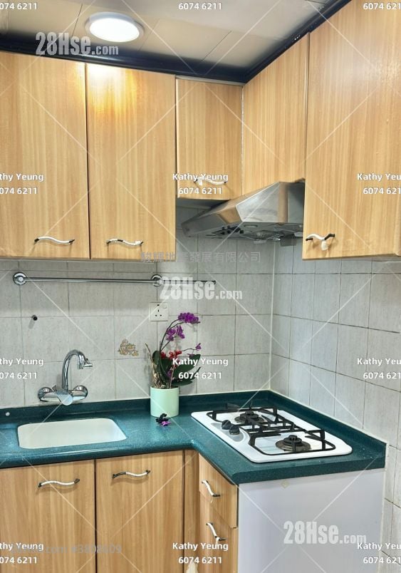 Foo Tat Building Rental 2 Bedrooms , 1 Bathroom 306 ft²