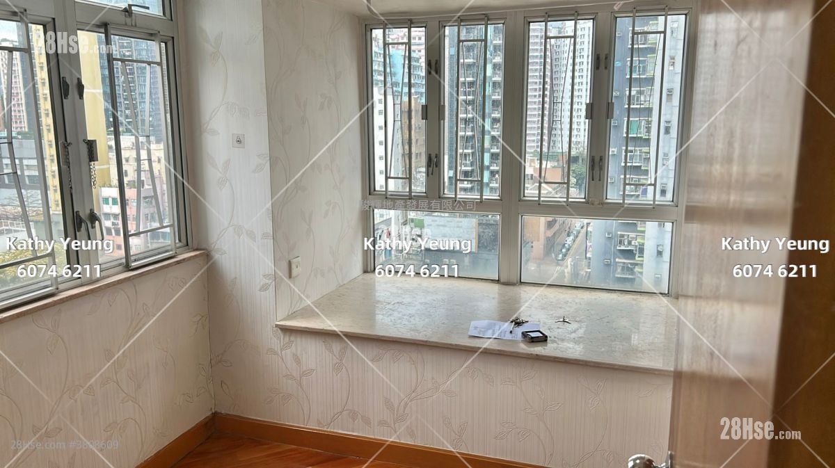 Foo Tat Building Rental 2 Bedrooms , 1 Bathroom 306 ft²