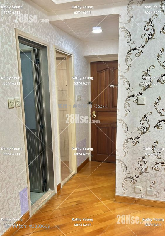 Foo Tat Building Rental 2 Bedrooms , 1 Bathroom 306 ft²