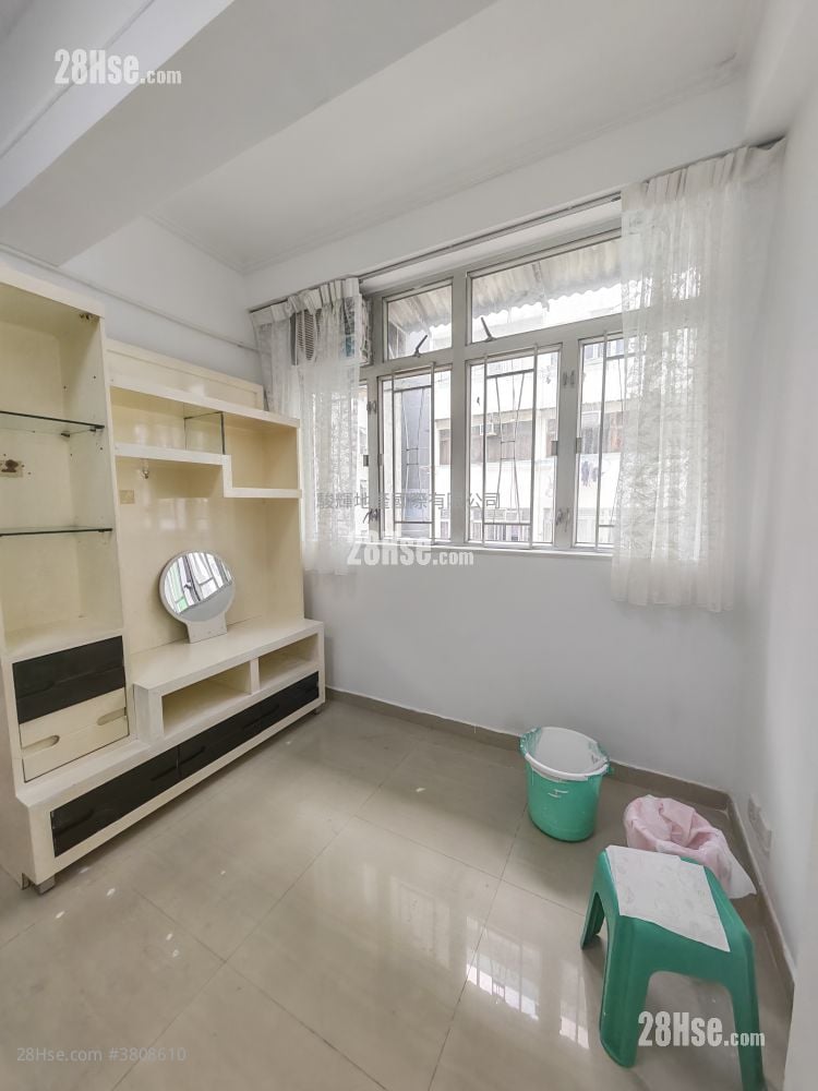 金冠楼 租盘 2 房 , 1 浴室 293 平方尺