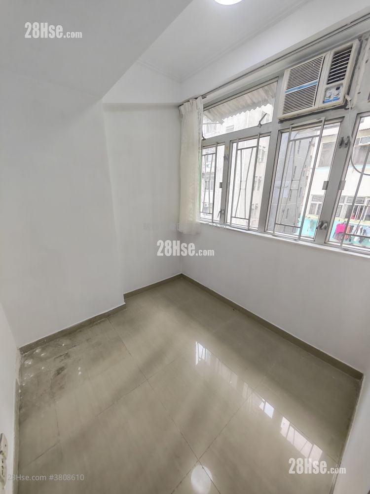 金冠楼 租盘 2 房 , 1 浴室 293 平方尺