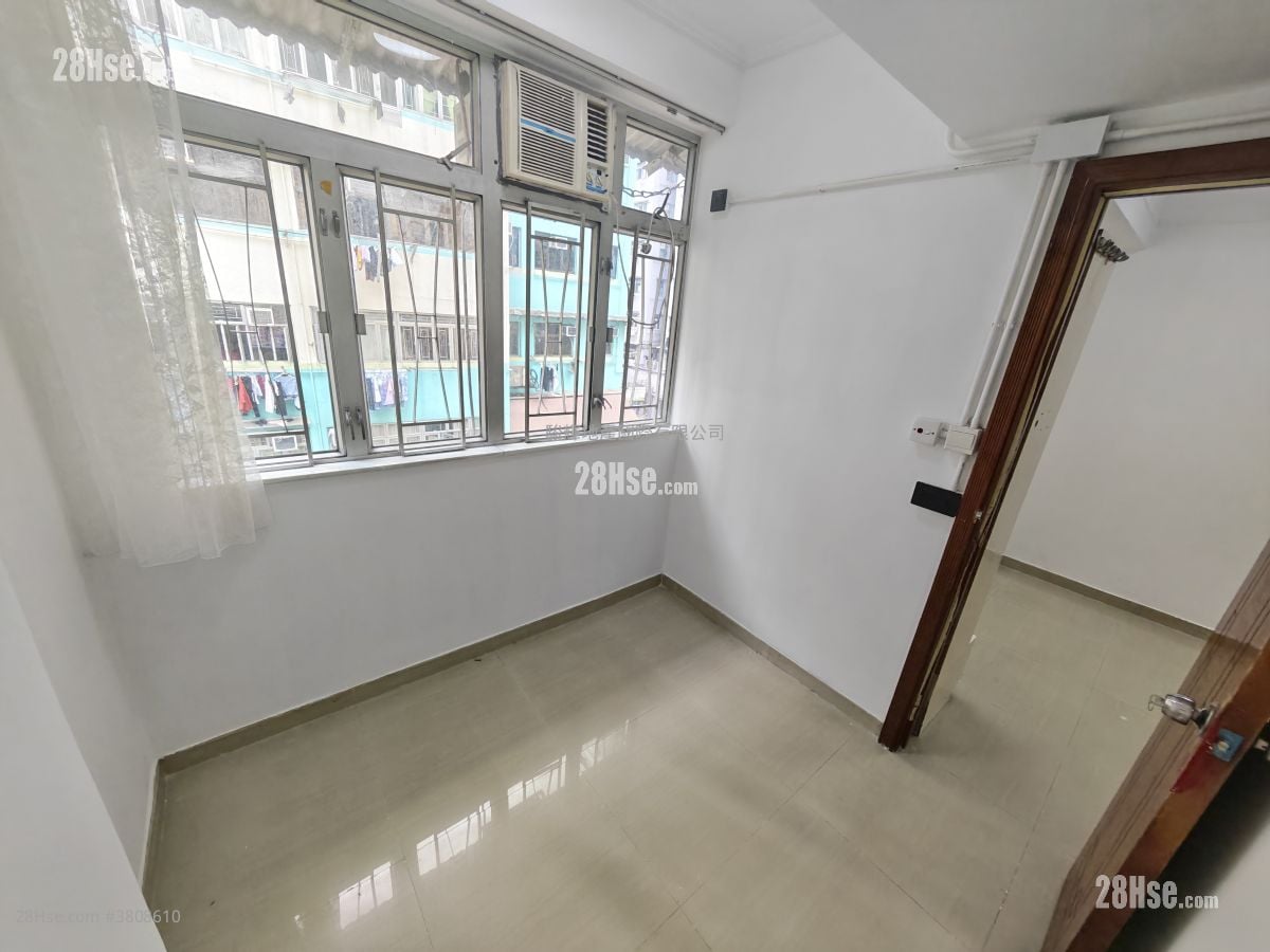 金冠楼 租盘 2 房 , 1 浴室 293 平方尺