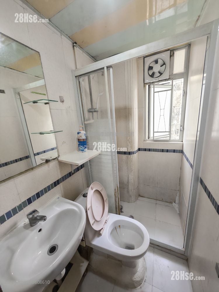 金冠楼 租盘 2 房 , 1 浴室 293 平方尺