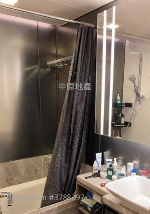 海之恋 售盘 1 房 , 1 浴室 393 平方尺