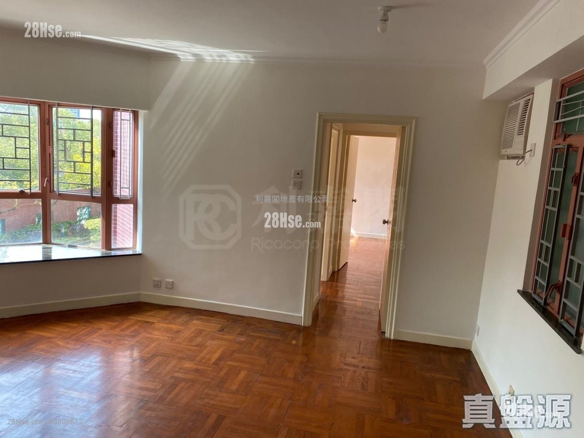 蔚翠花园 售盘 2 房 550 平方尺