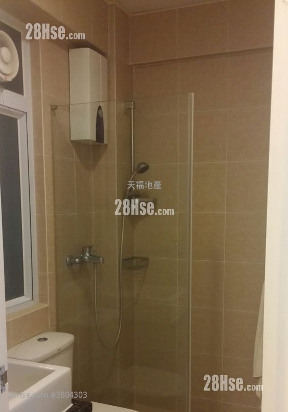 Hay Wah Building Rental 1 Bedroom , 1 Bathroom 336 ft²