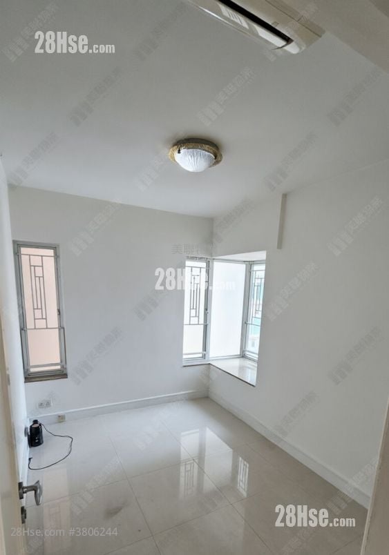 The Apex Sell 2 Bedrooms , 1 Bathroom 473 ft²