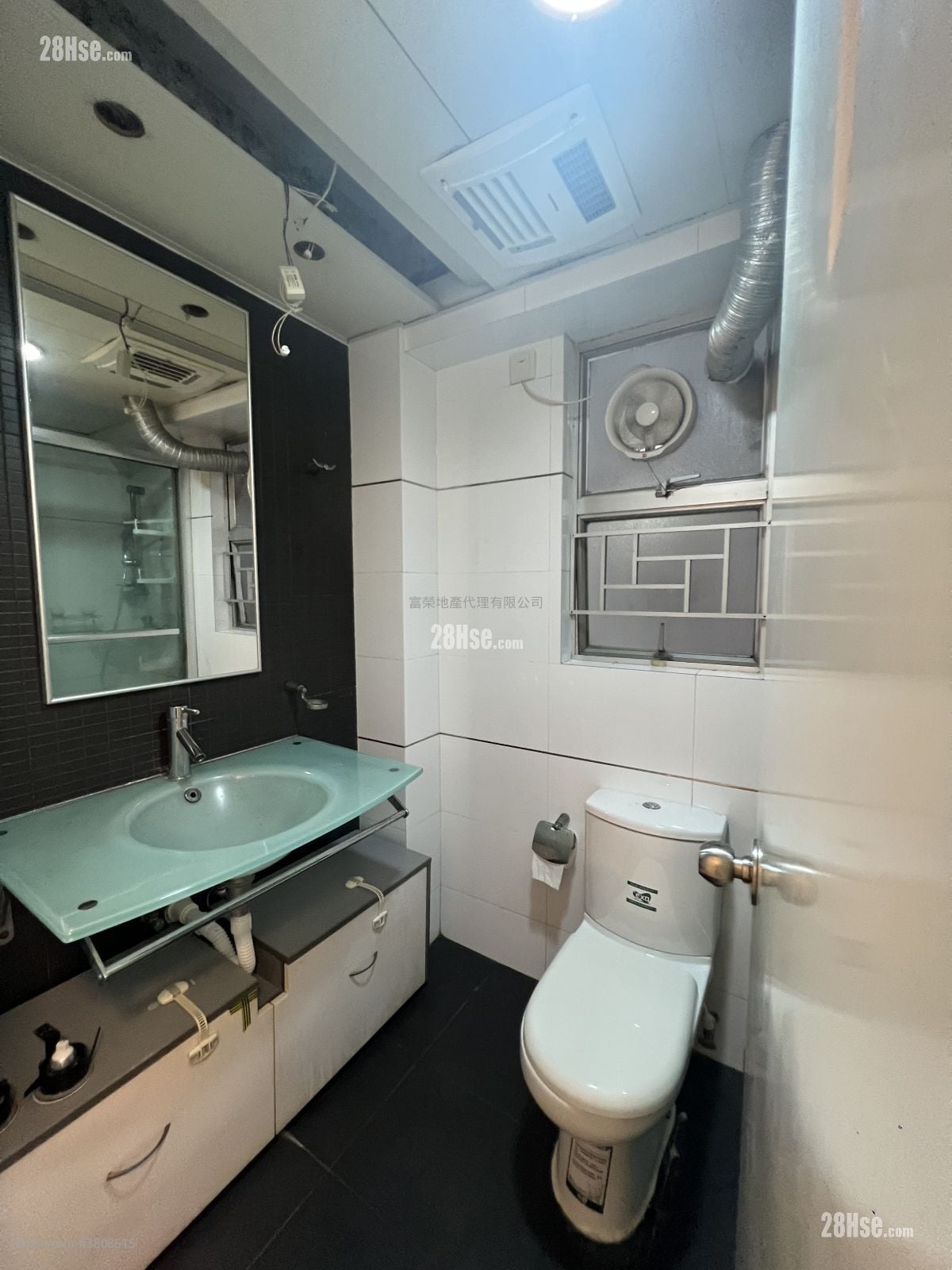 Whampoa Garden Rental 4 Bedrooms , 2 Bathrooms 681 ft²