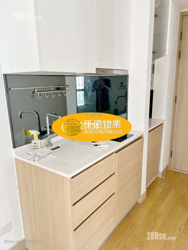 The Amused Sell 1 Bedroom 309 ft²