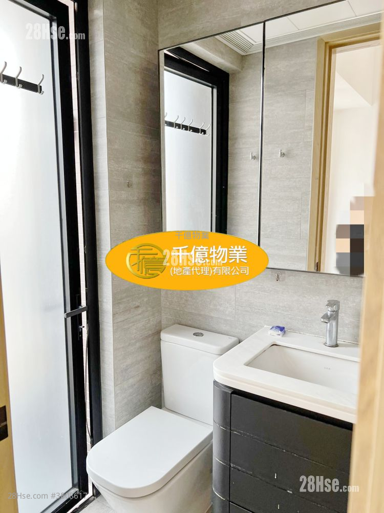 The Amused Sell 1 Bedroom 309 ft²