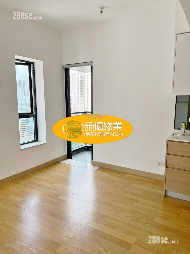 The Amused Sell 1 Bedroom 309 ft²