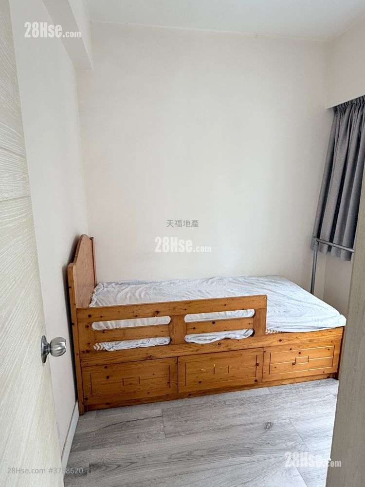 Spring Garden Mansion Rental 1 Bedroom , 1 Bathroom 276 ft²