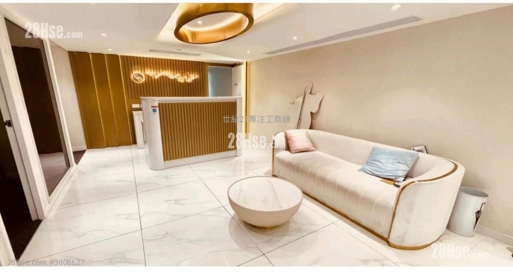 加拿芬廣場 租盤 5+ 房 , 1 廁所