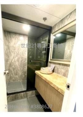 加拿芬廣場 租盤 5+ 房 , 1 廁所