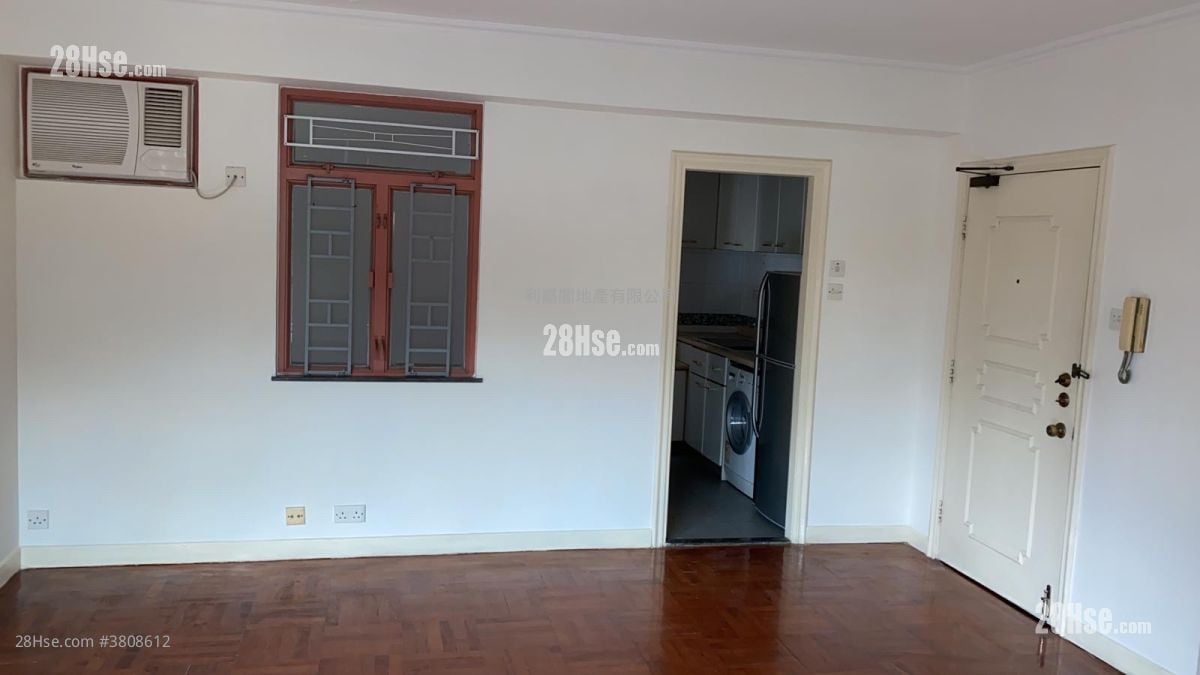 蔚翠花园 售盘 2 房 550 平方尺