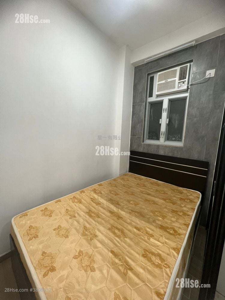 Yen Dack Building Rental 1 Bedroom , 1 Bathroom 160 ft²