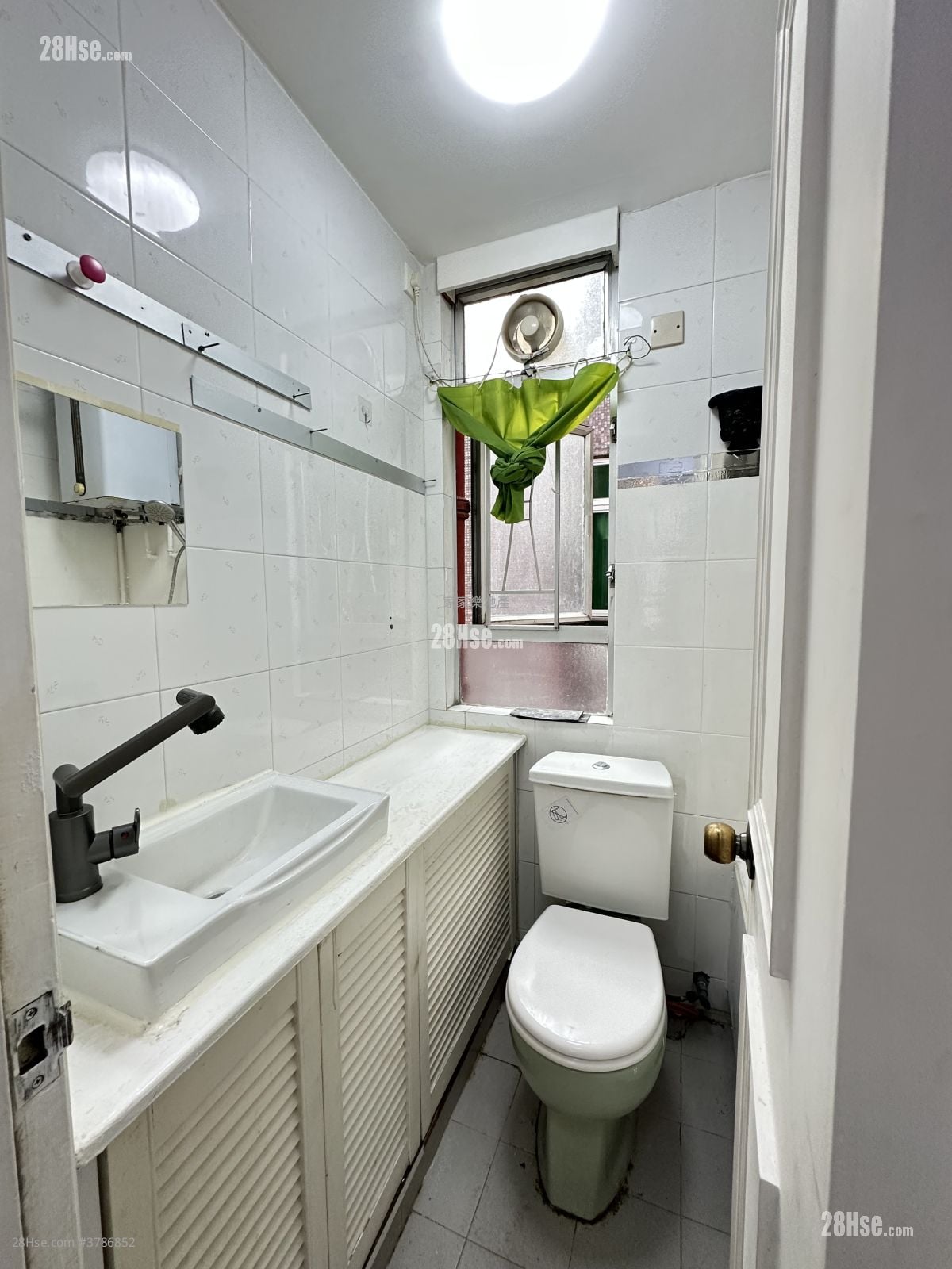 Good View New Village Rental 1 Bedroom 350 ft²