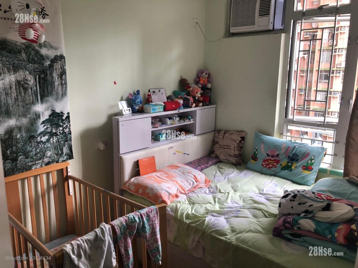 Mei Ying Court Sell 2 Bedrooms , 1 Bathroom 451 ft²