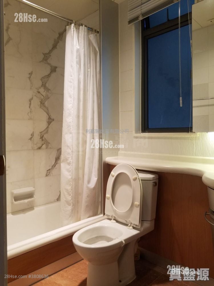 辉煌豪园 售盘 3 房 , 2 浴室 867 平方尺