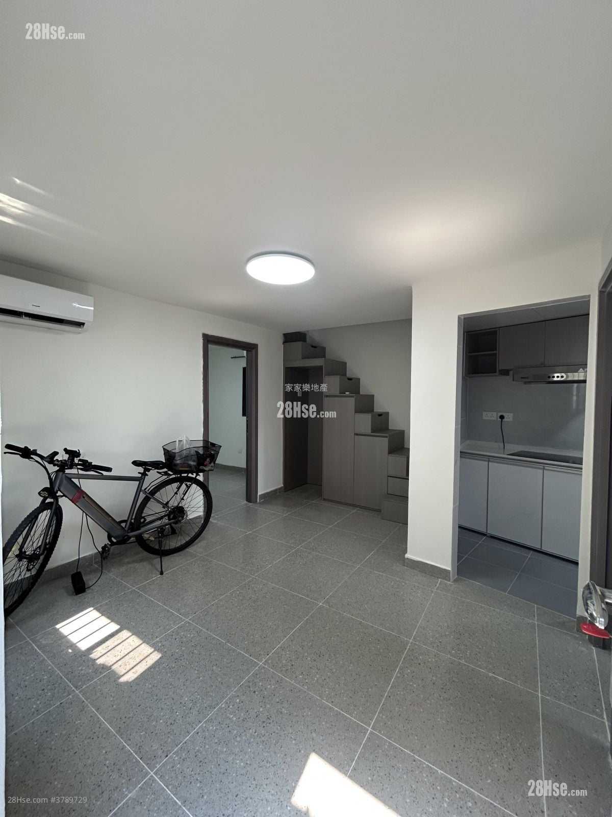 Village Rental 3 Bedrooms , 1 Bathroom 550 ft²