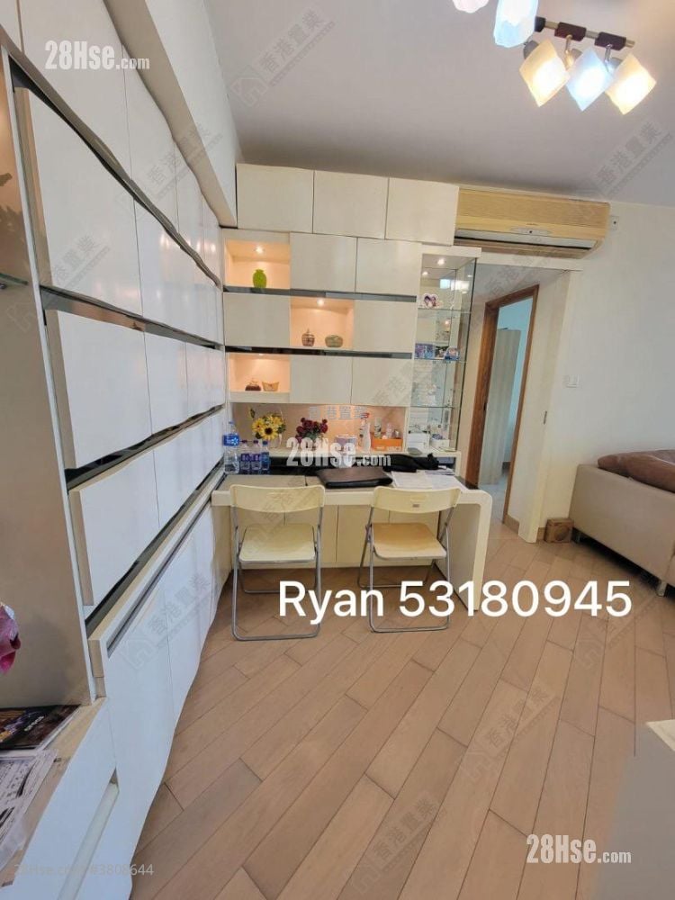 Park Island Sell 2 Bedrooms 580 ft²