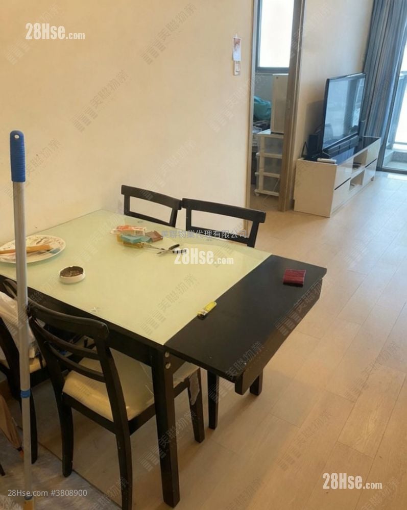 朗屏8号 售盘 1 房 , 1 浴室 392 平方尺