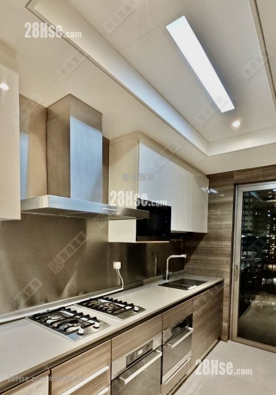 The Austin Rental 3 Bedrooms , 3 Bathrooms 966 ft²