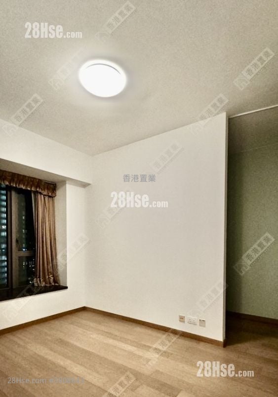 The Austin Rental 3 Bedrooms , 3 Bathrooms 966 ft²