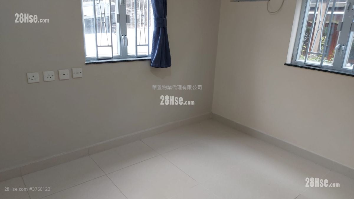 Village House Sell 4 Bedrooms , 3 Bathrooms