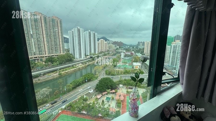 Parkview Court Sell 2 Bedrooms 478 ft²