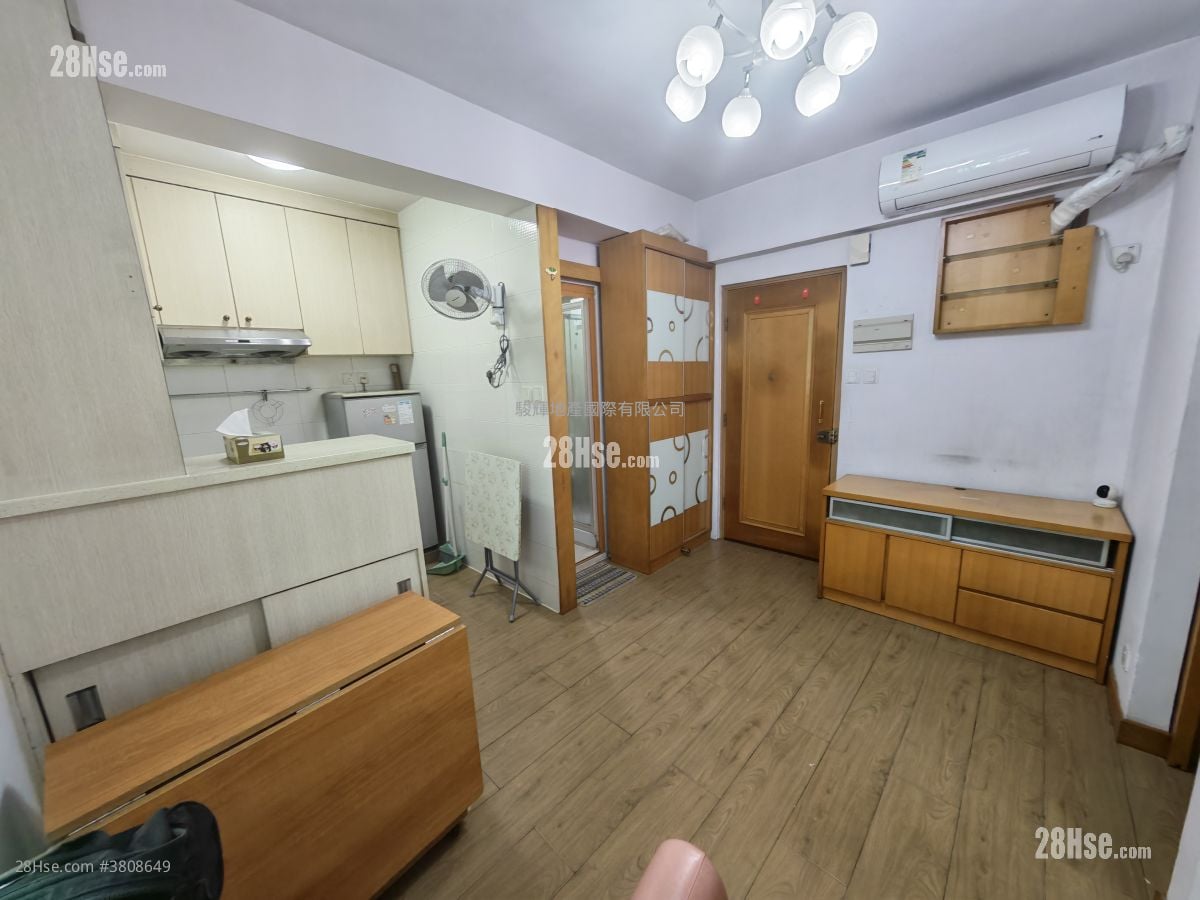 广荣大厦 售盘 2 房 , 1 浴室 283 平方尺