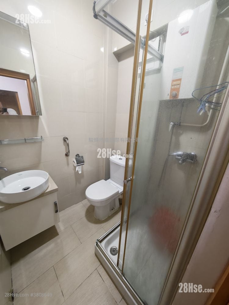 广荣大厦 售盘 2 房 , 1 浴室 283 平方尺