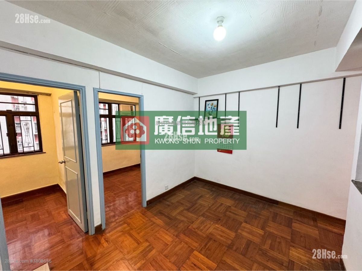 Hoover Mansion Sell 2 Bedrooms , 1 Bathroom 321 ft²