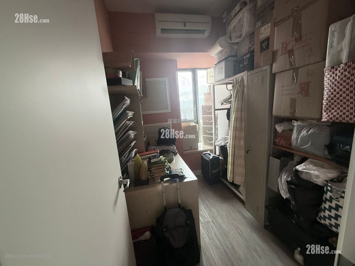 Yoho Midtown 售盘 4 房 , 3 浴室 915 平方尺