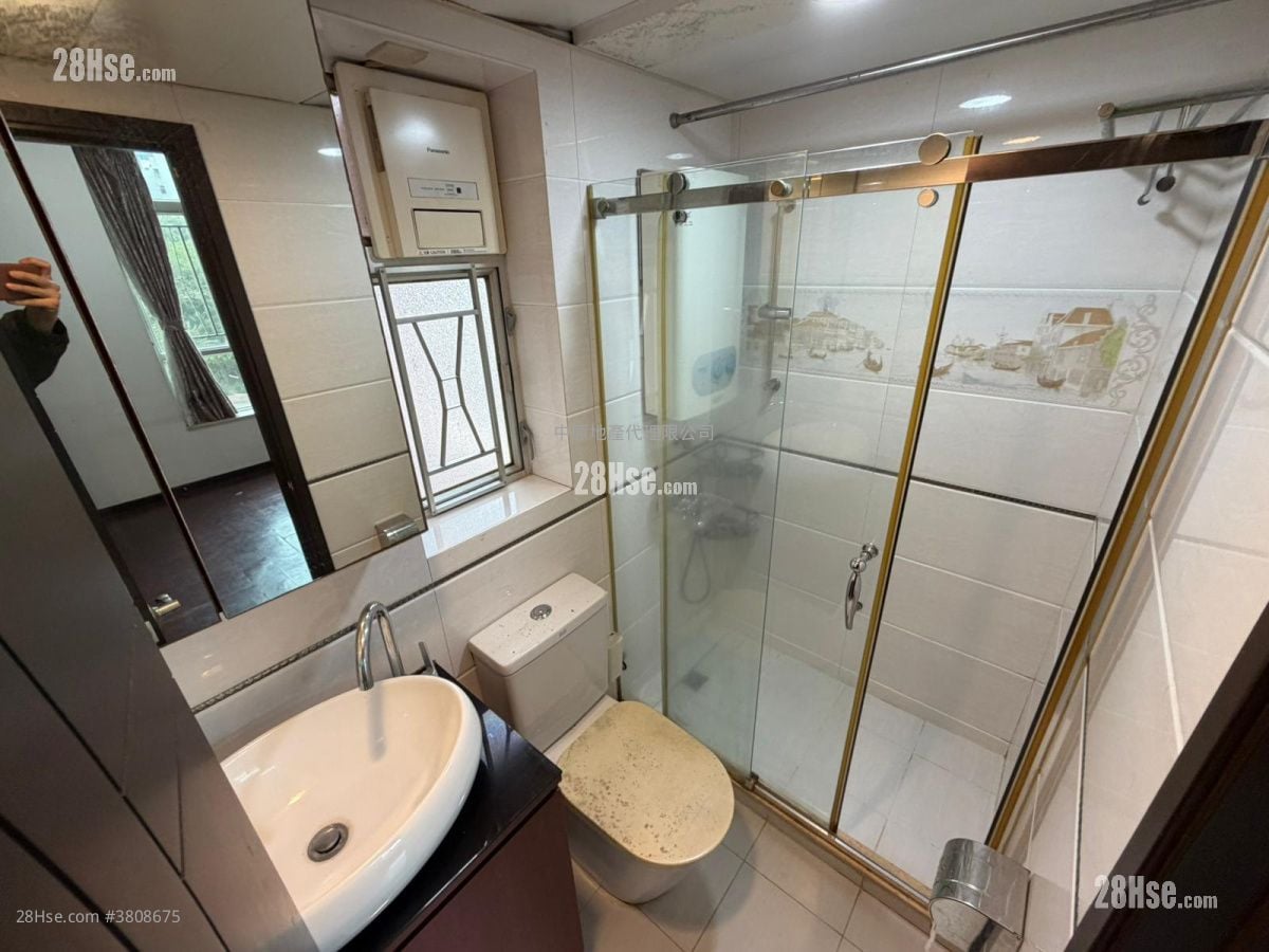 Discovery Park Sell 3 Bedrooms , 2 Bathrooms 648 ft²