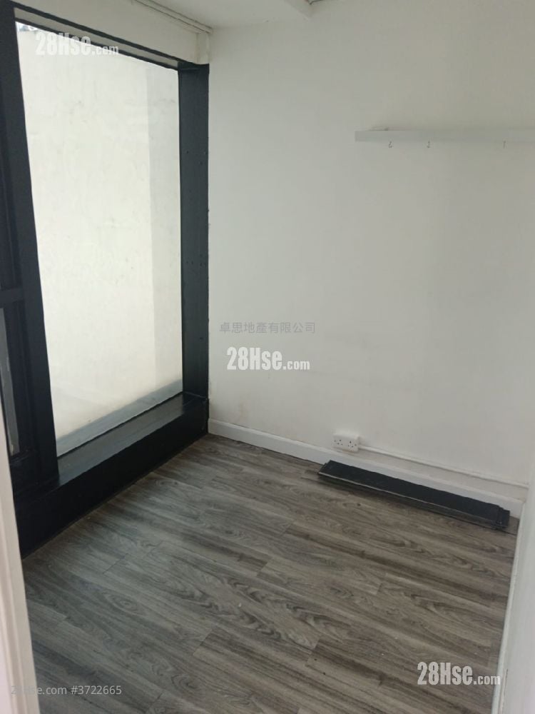 Crason Commercial Centre Rental
