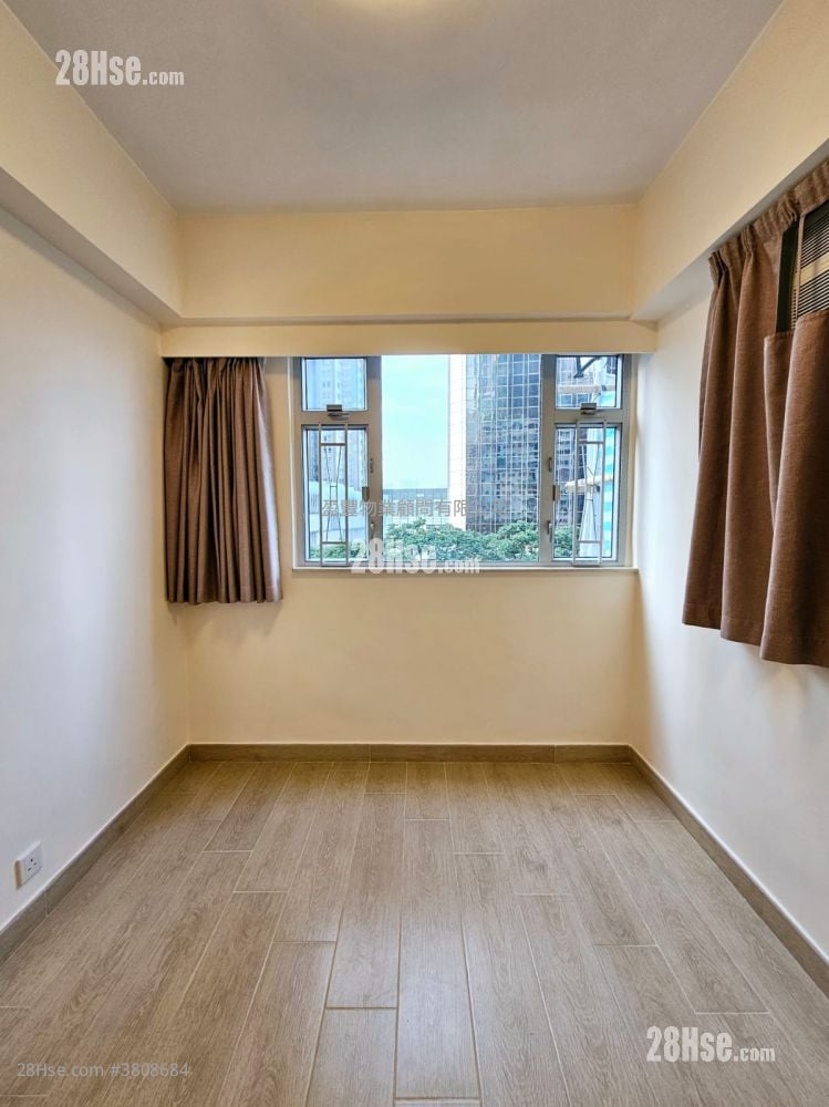 City Centre Building Rental 1 Bedroom , 1 Bathroom 335 ft²