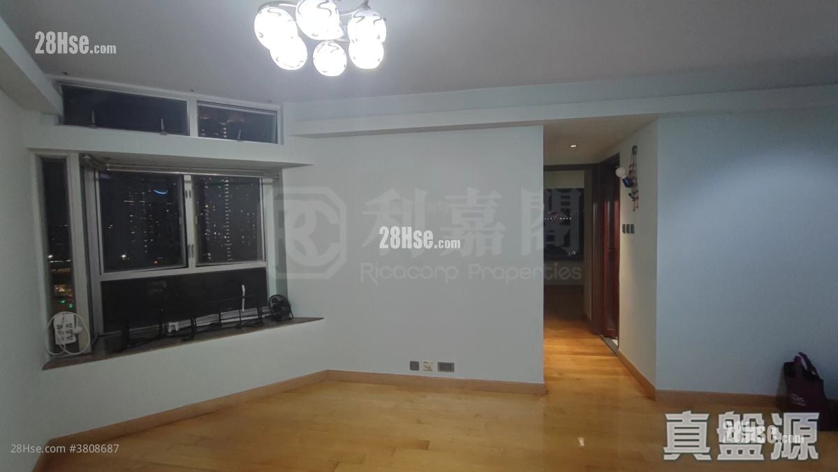 Kingswood Villas Rental 441 ft²