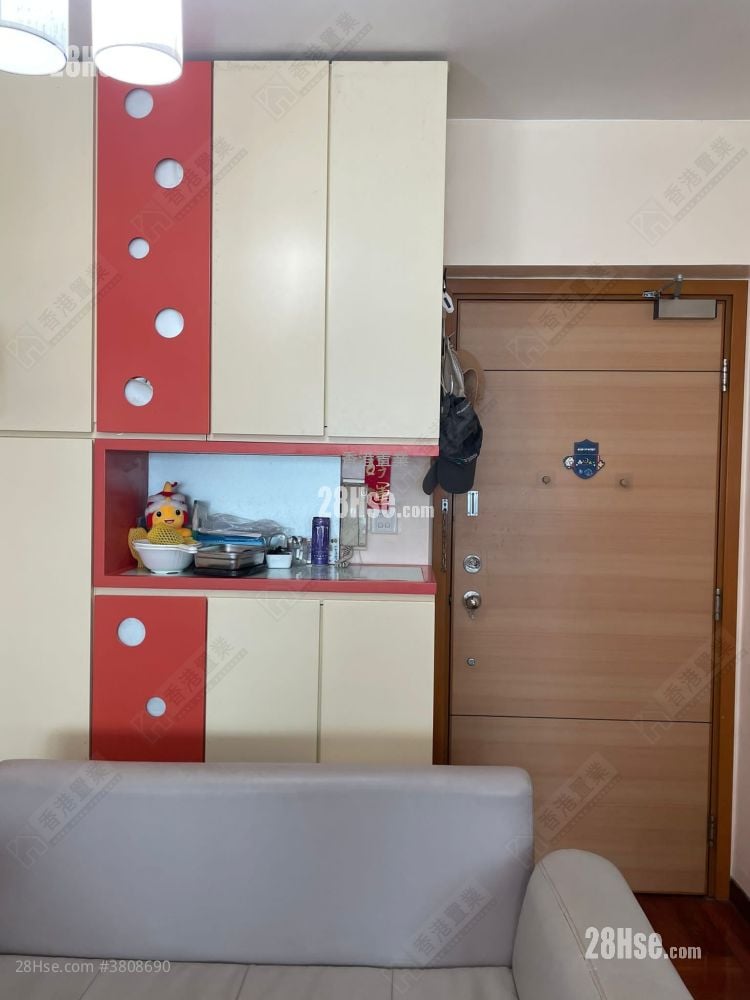 Metro Harbour View Rental 2 Bedrooms , 1 Bathroom 368 ft²