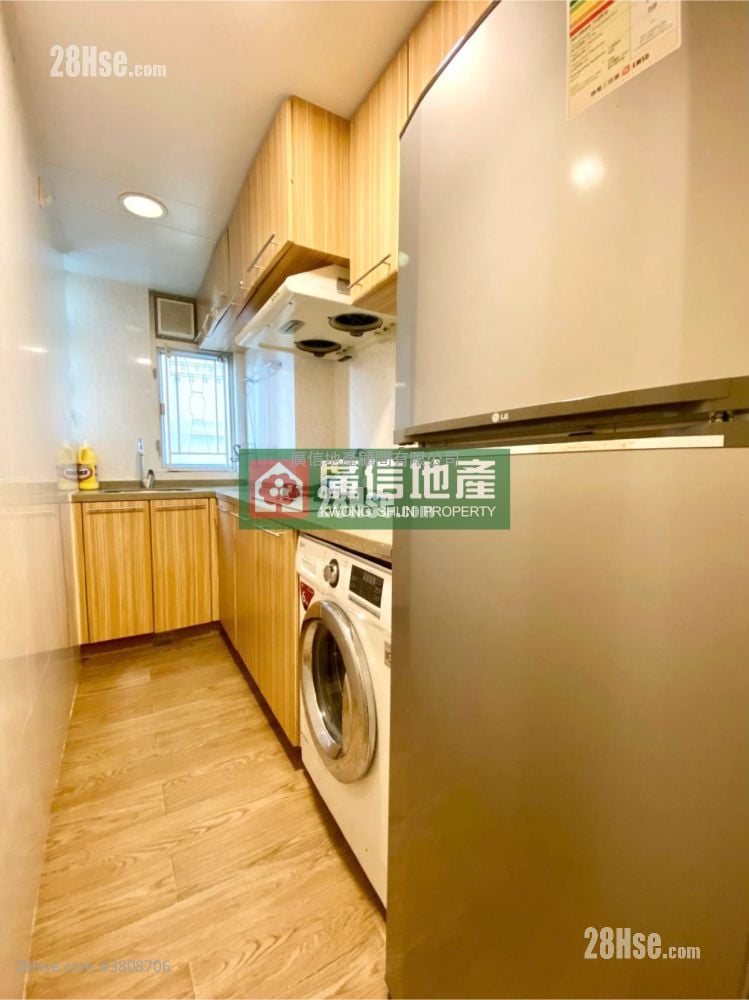 Shun Hing Building Sell 2 Bedrooms , 1 Bathroom 429 ft²