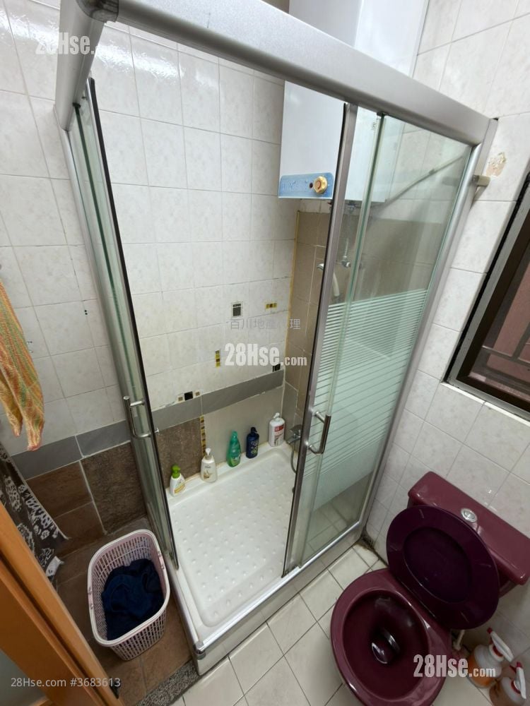 Tai Tseng Wai Sell 3 Bedrooms , 1 Bathroom 680 ft²