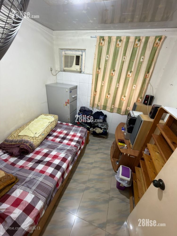 Tai Tseng Wai Sell 3 Bedrooms , 1 Bathroom 680 ft²