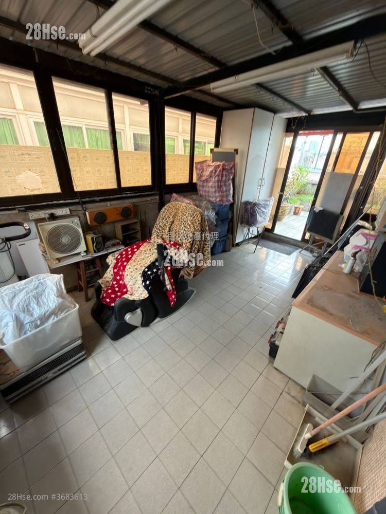 Tai Tseng Wai Sell 3 Bedrooms , 1 Bathroom 680 ft²
