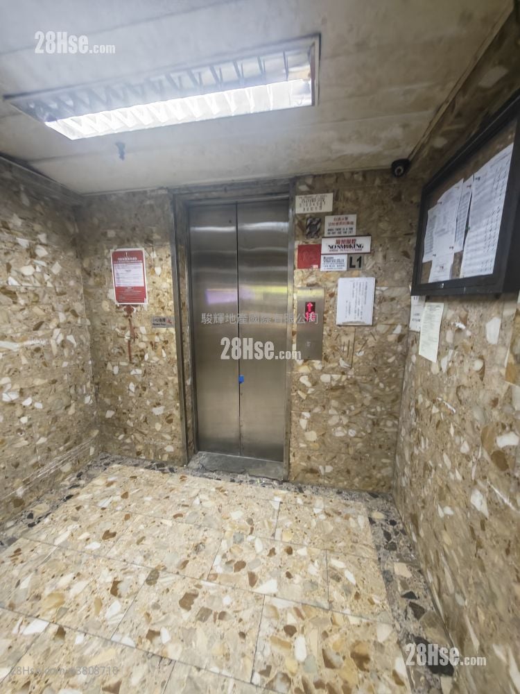 Houston Court Rental 1 Bedroom , 1 Bathroom 240 ft²