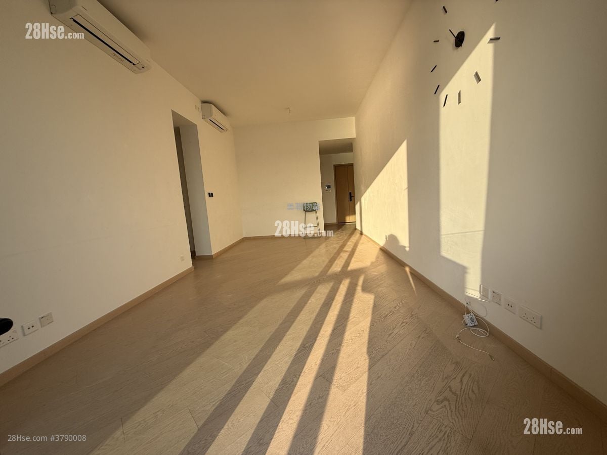 LP10 售盘 4 房 1,204 平方尺